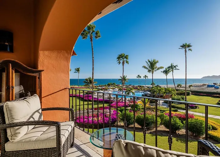 Casa Del Mar Dorado 202 1br Beachfront San Jose del Cabo