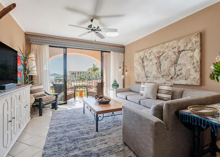 Casa Del Mar Dorado 202 1br Beachfront Holiday home