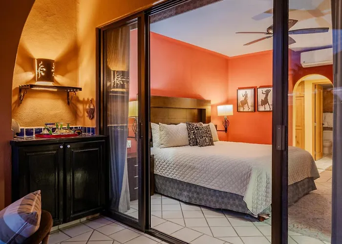 Casa Del Mar Dorado 202 1br Beachfront *