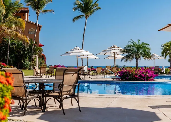 Casa Del Mar Dorado 202 1br Beachfront Holiday home