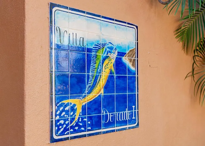 Casa Del Mar Dorado 202 1br Beachfront *